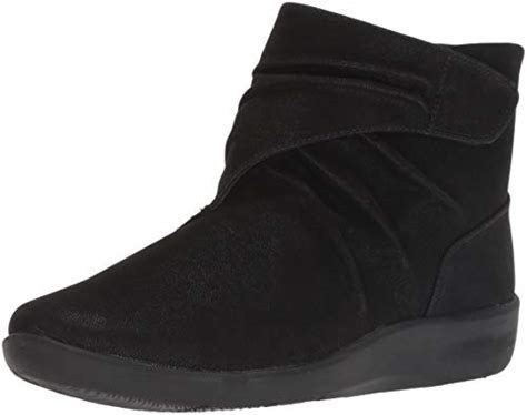 Clarks Women's Sillian Tana Fashion Boot